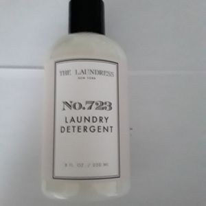 The Laundress 723 limited edition detergent ROSES!